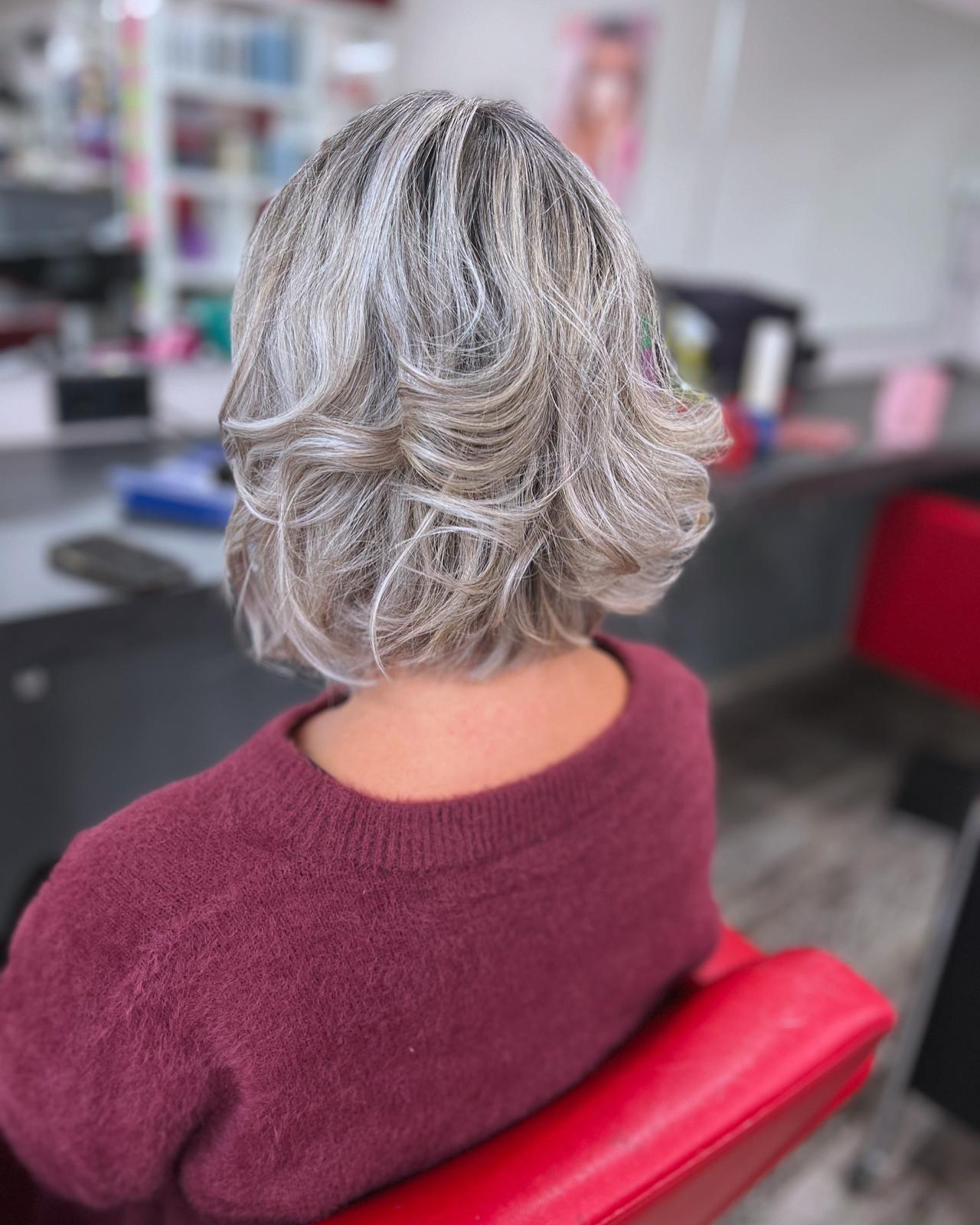Frisur aus Salon Lena